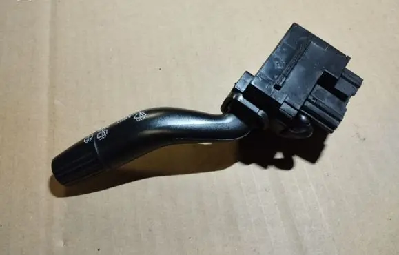 Honda CR-V Wiper control stalk M18624