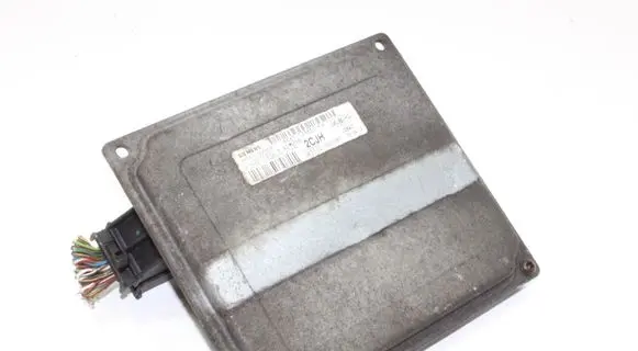 Ford Fiesta Engine control unit/module 6S6112A650FH