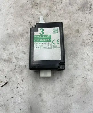 Subaru Forester SH Antenna control unit 88831AG030
