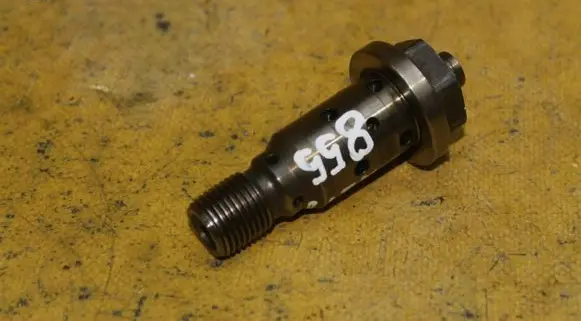 Mercedes-Benz E W211 other engine part