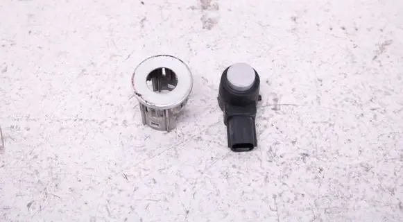 Dodge RAM 1500 DS Parking PDC sensor 1EW63WS2AA 0263003786