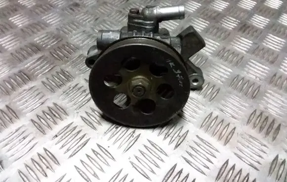 Honda Civic Power steering pump