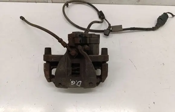 Volkswagen Multivan T7 Rear brake caliper 7T0615406E