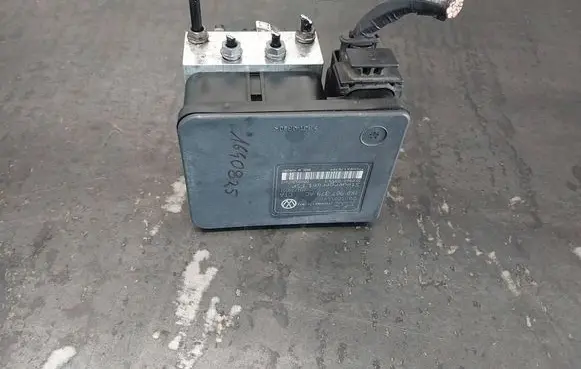 Volkswagen Golf V ABS Pump 1K0907379AC 1K0614517AF 10.0960-0359.3
