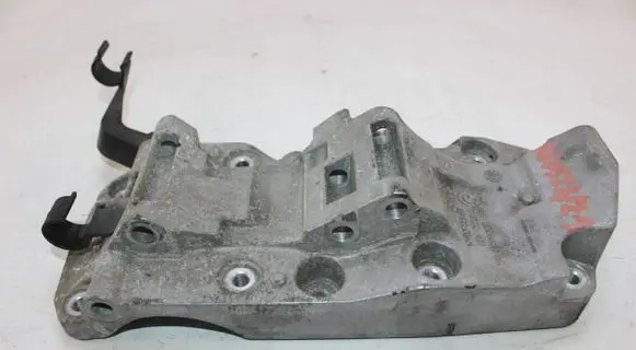 BMW X3 F25 Generator/alternator bracket 8506863 MS9C3C