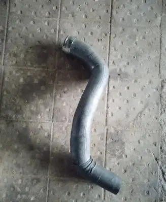 Jeep Grand Cherokee Intercooler hose/pipe 55038005AD