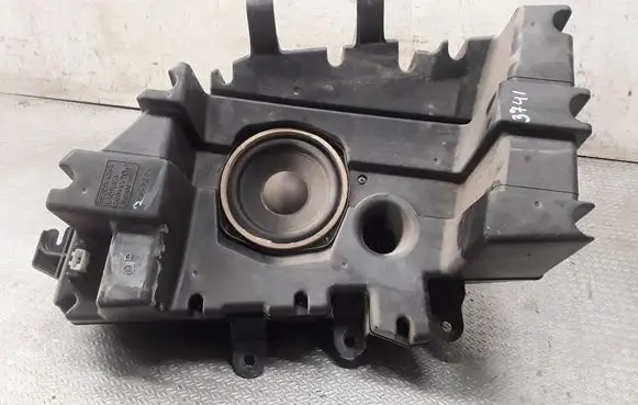 Subaru B9 Tribeca Subwoofer speaker 86301XA34A