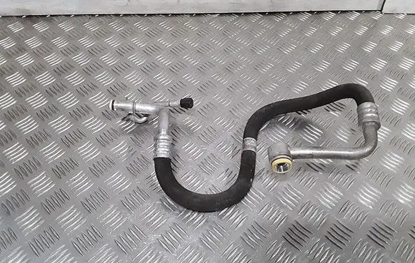 BMW 3 E90 E91 Air conditioning (A/C) pipe/hose 6450923258501