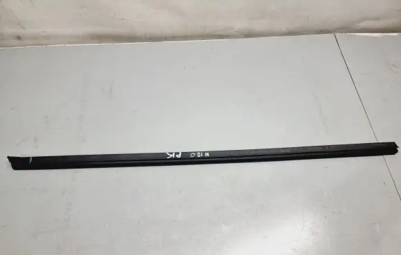 KIA Niro Rubber seal front coupe door window 82231G5000