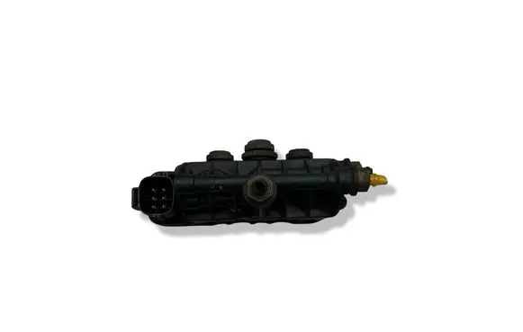 Land Rover Range Rover Sport L320 Air suspension valve block RVH000095 08080606