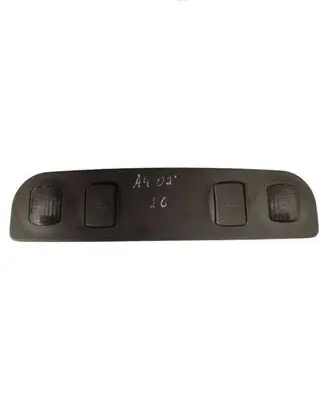 Audi A4 S4 B6 8E 8H Front seat light 8E0947111