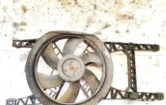 Renault Espace III Radiator cooling fan shroud