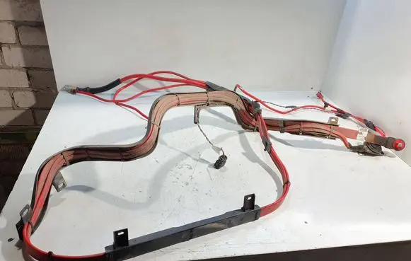 BMW 7 F01 F02 F03 F04 Positive cable (battery) 10304410 9265307 232441