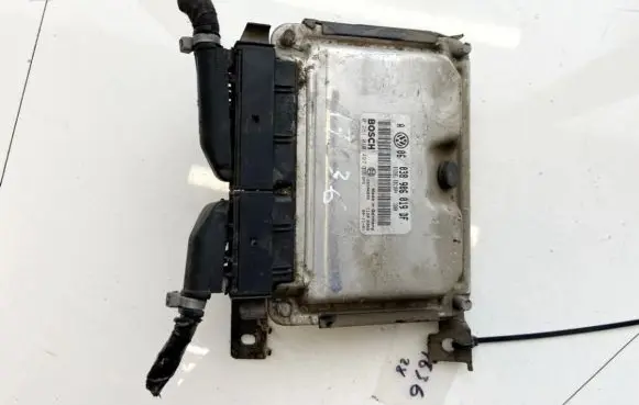 Volkswagen Golf IV Engine control unit/module 038906019