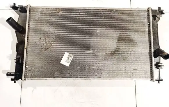 Mazda 5 Coolant radiator