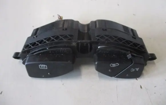 Ford Focus Climate control unit 5S4T19A945AA