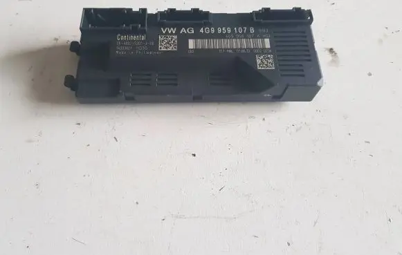 Tailgate/trunk control unit/module