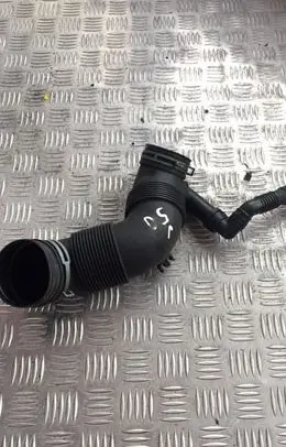 Skoda Octavia Mk2 (1Z) Air intake hose/pipe 3c0129654m