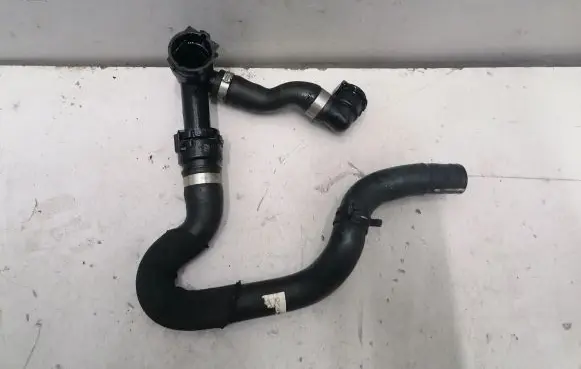 BMW 4 F32 F33 Engine coolant pipe/hose 9364537