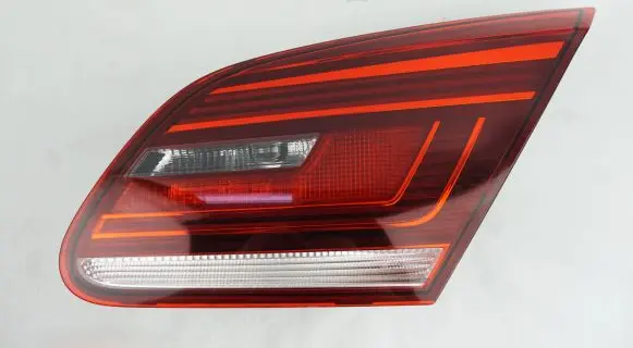 Volkswagen PASSAT CC Tailgate rear/tail lights 3C8945308P 81180201