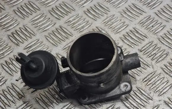 KIA Sorento Throttle valve 3510027XXX