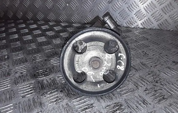 Citroen C8 Power steering pump 9647983580