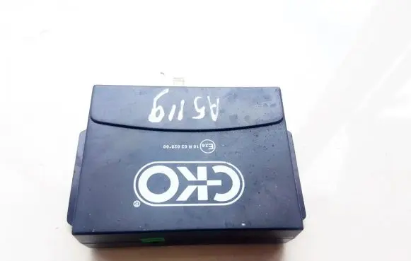 Ford Kuga I Alarm control unit/module E2610R02028