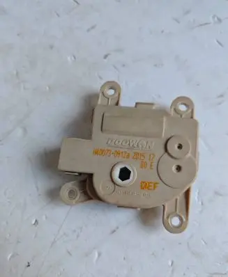 KIA Soul Air flap motor/actuator H400730912A