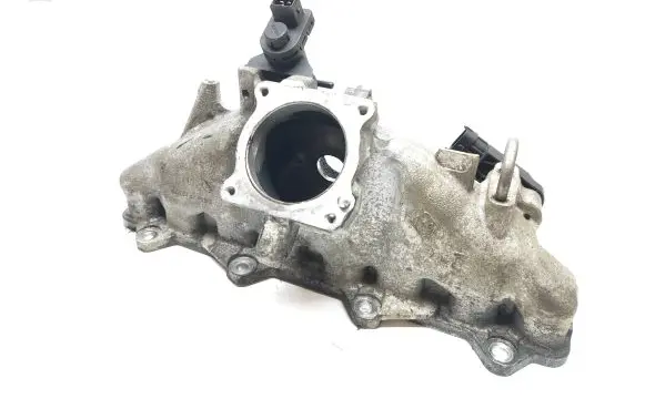 Nissan Navara D23 Exhaust manifold 140032042R