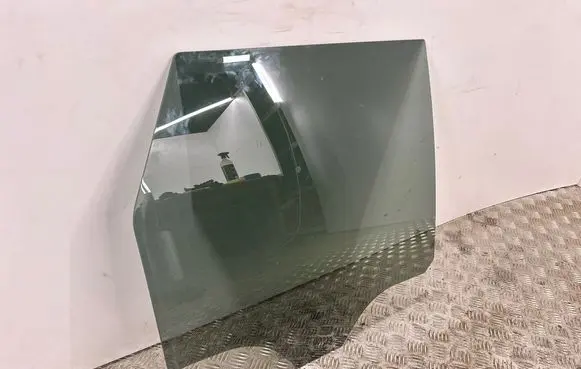 Ford Bronco Rear door window glass M1PBS25712BE