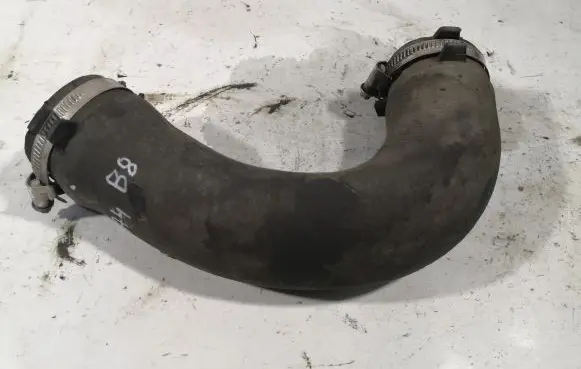 Audi A4 S4 B8 8K Intercooler hose/pipe 8K0145709H