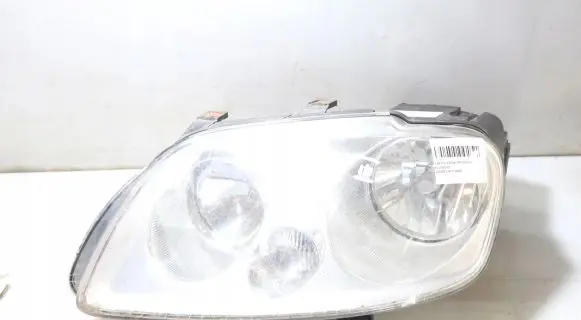 Volkswagen Caddy Headlight/headlamp