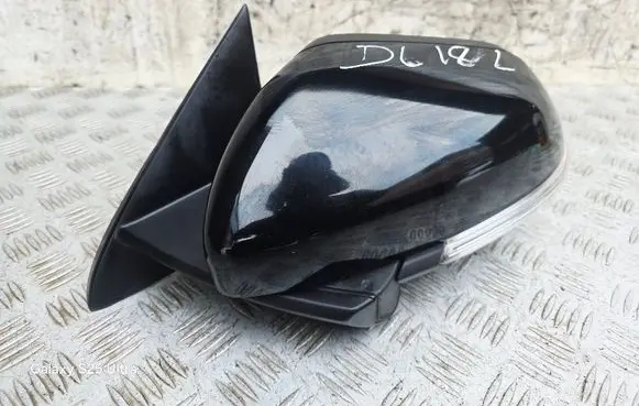 MG ZS Front door electric wing mirror 202006042 20200604 ZS11MCEL
