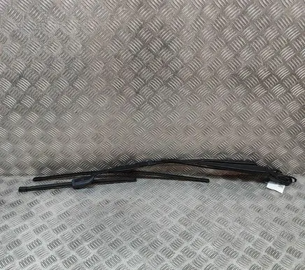 Peugeot 3008 II Windshield/front glass wiper blade 9810665180 9810665080