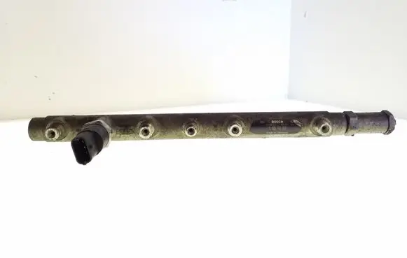 Renault Laguna II Fuel main line pipe 7700114017