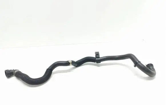 Jaguar I-Pace Engine coolant pipe/hose