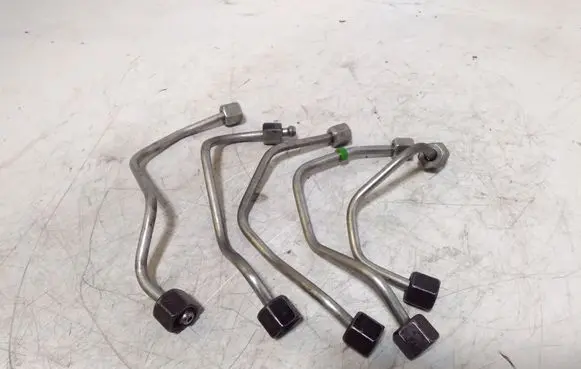 Ford C-MAX II Fuel injector supply line/pipe 