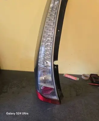 Mitsubishi Grandis Rear/tail lights 22087642