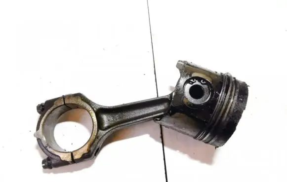 Renault Scenic I Piston with connecting rod