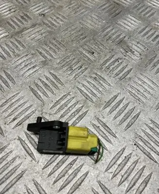 Skoda Superb B6 (3T) Airbag deployment crash/impact sensor 5N0959351B