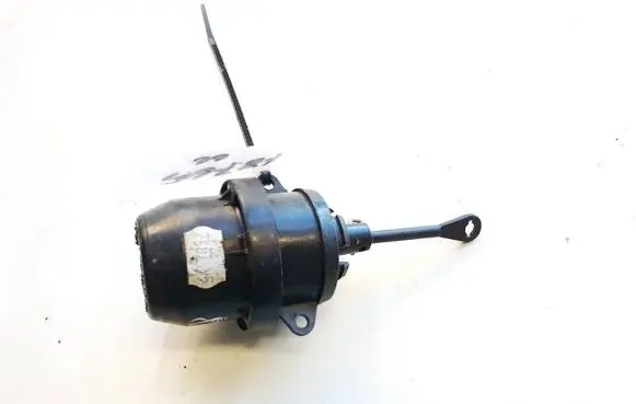 Audi A4 S4 B5 8D Valve vacuum aw23835698r