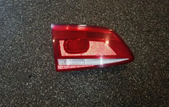 Volkswagen PASSAT B7 Tailgate rear/tail lights 3AF945093K