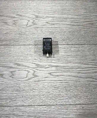 BMW X5 E53 Other relay 8365960 05065000 6135