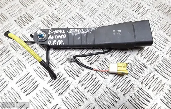 Opel Antara Front seatbelt buckle