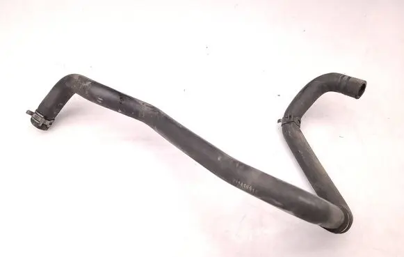 Mercedes-Benz Sprinter W906 Engine coolant pipe/hose A9068327423