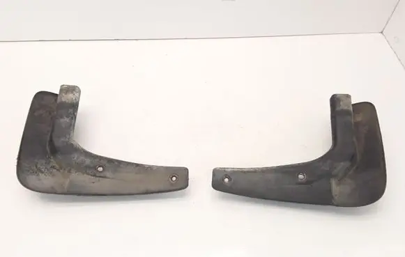 Toyota Avensis T220 Rear mudguard 7662505020 7662605020