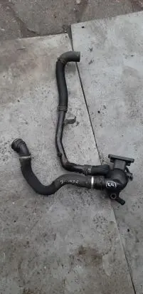 Jaguar XJ X351 Thermostat housing G4D3-3575-AD