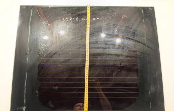 Peugeot Boxer Side middle window/glass 43R00334