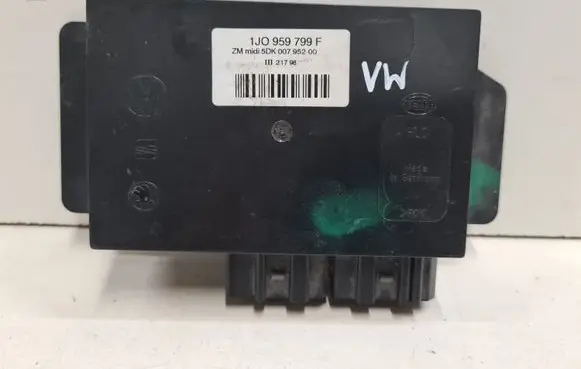 Volkswagen PASSAT B5 Comfort/convenience module 1J0959799F 5DK00795200