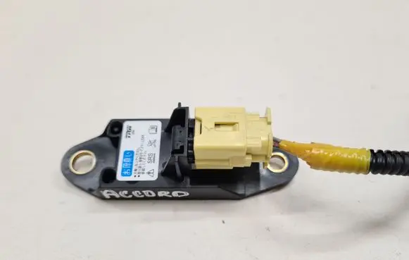 Honda Accord Airbag deployment crash/impact sensor 77970SEFE811M1 77970SEFE811 77970SEF
